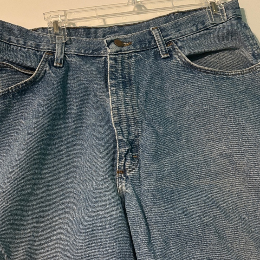 Vintage Western 80s Wrangler Men's Mid Wash Blue Jean Shorts - Picture 2 of 7